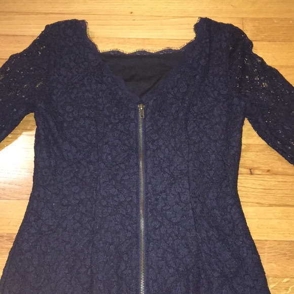 Dress - Picture 6 of 6